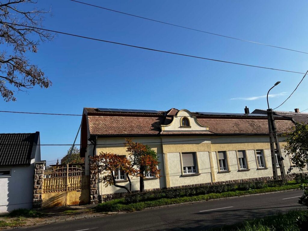 2022 Gyöngyös 8 paneles bővítés