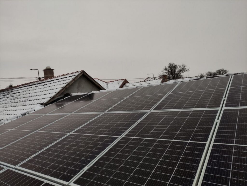 2022 Lőrinci 20 db 345Wp Astronergy