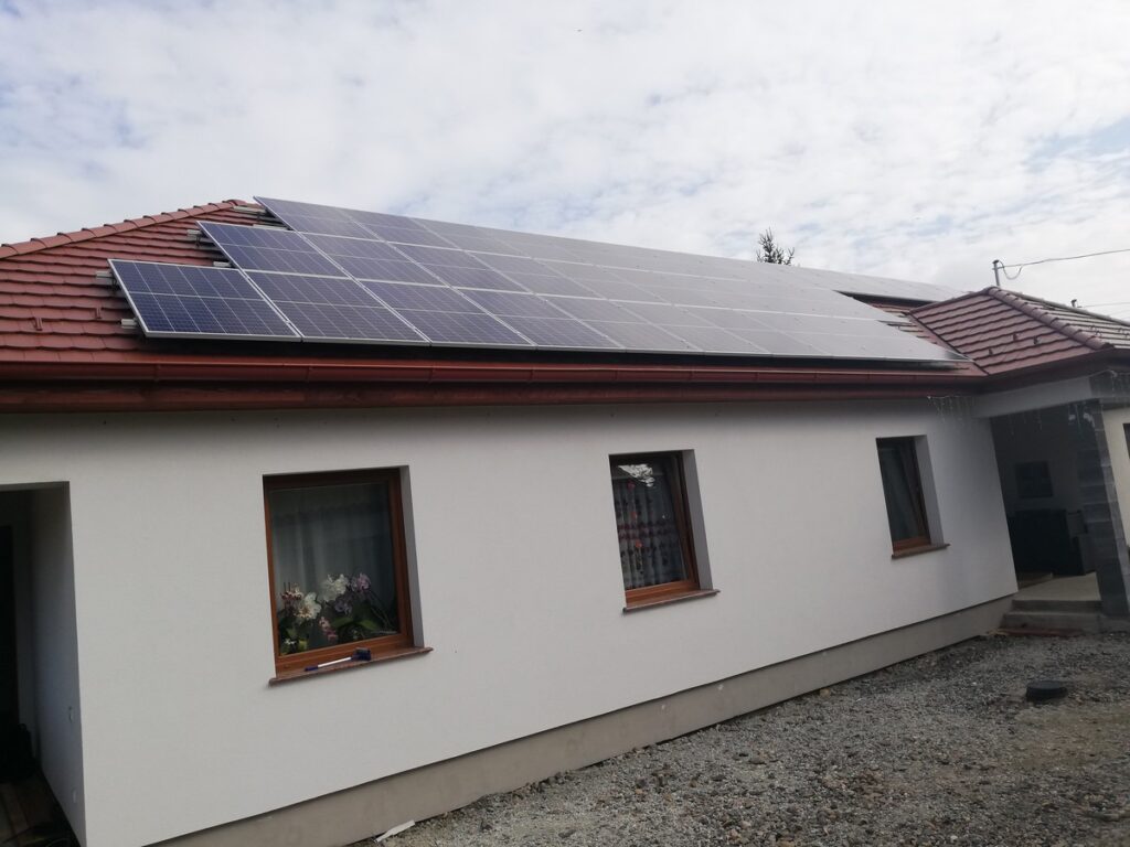 2022 Sárospatak 32 db 345Wp Astronergy