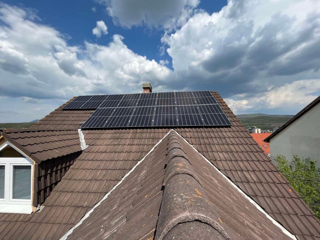 2023 Salgótarján 14 db 405Wp Longi