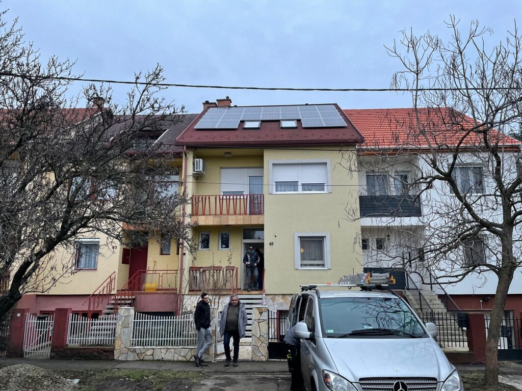 Gyöngyössolymos 2021 28 db 280Wp Astronergy