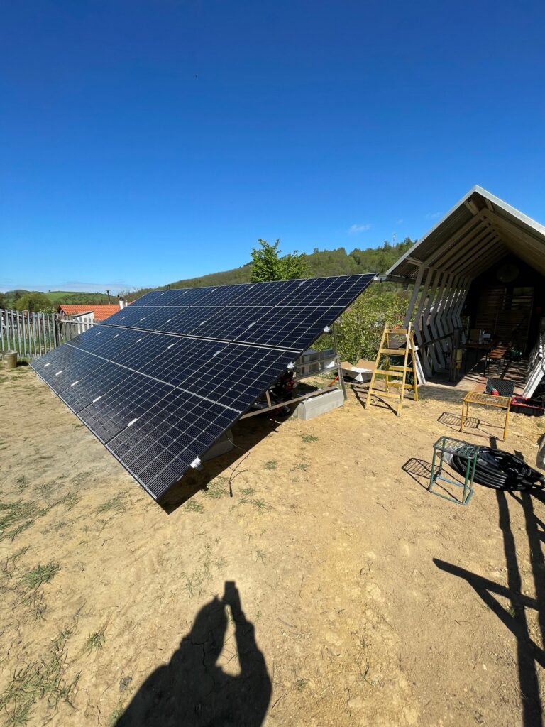 Salgótarján 2023 12 db 405Wp Longi