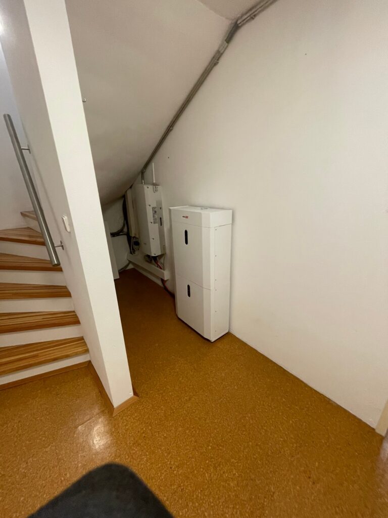 SolarEgde Home hub 10k SolarEdge akkupakk